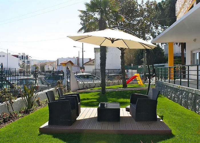 Laurus Hotel 2*