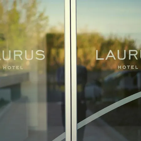 فندق Laurus لورينها