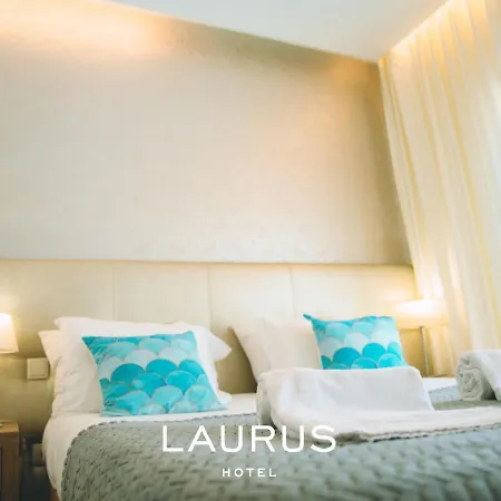 Laurus فندق 2*