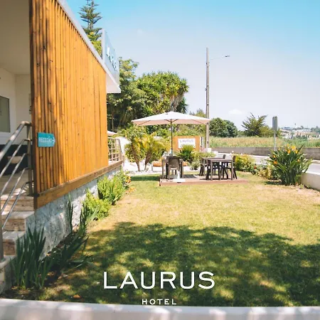 Laurus فندق
