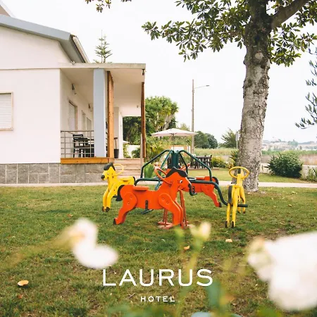 Laurus ホテル 2*