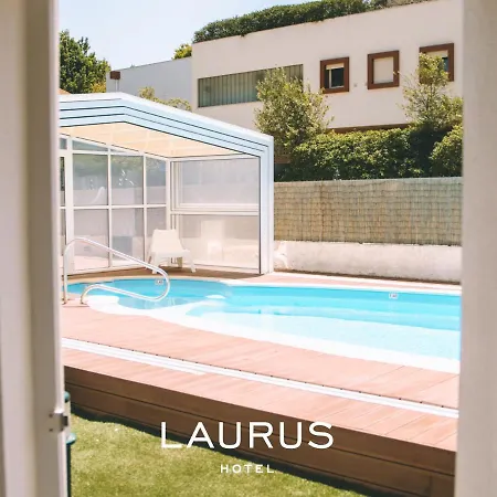 Laurus فندق لورينها