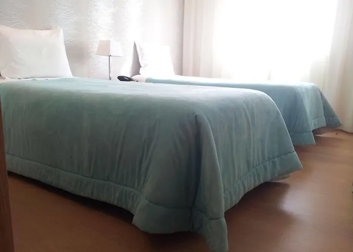 Laurus Отель Лориньян