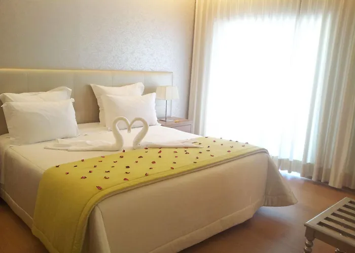 Laurus 2* Лориньян